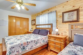 Lawton Home w/ Deck, Near Casinos + Museums!