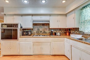 Lawton Home w/ Deck, Near Casinos + Museums!