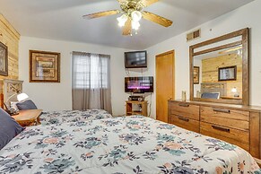 Lawton Home w/ Deck, Near Casinos + Museums!