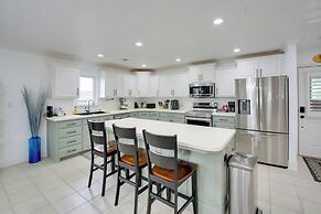 Lakefront Hot Springs Condo w/ Private Boat Slip!