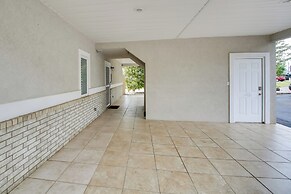 Lakefront Hot Springs Condo w/ Private Boat Slip!