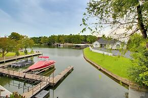 Lakefront Hot Springs Condo w/ Private Boat Slip!
