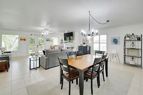 Lakefront Hot Springs Condo w/ Private Boat Slip!