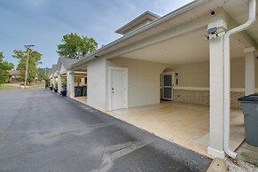 Lake Access: Pet-friendly Duplex in Hot Springs!