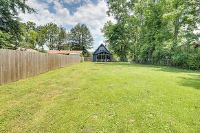 Lakefront Oasis w/ Patio in Hot Springs, Arkansas!