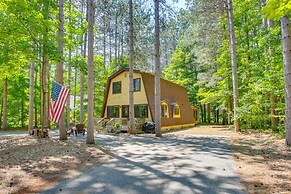 Crystal Mountain Cabin w/ Cozy Fireplace!