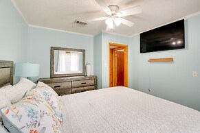 Cozy Hot Springs Vacation Rental on Lake Hamilton!