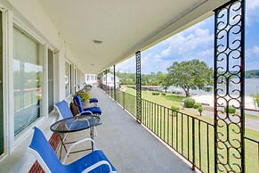 Cozy Hot Springs Vacation Rental on Lake Hamilton!