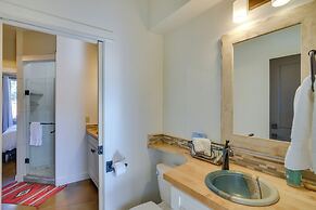 Buena Vista Vacation Home: Hot Tub, Mountain Views