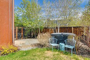 Buena Vista Vacation Home: Hot Tub, Mountain Views