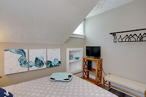 Welcoming Willoughby Home: 1 Mi to Historic Dtwn