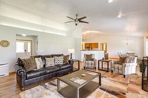 Montrose Retreat w/ Stunning Mountain Views!