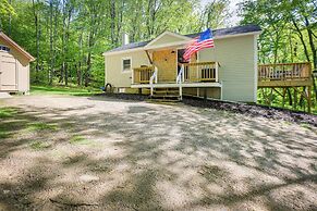 Gilmanton Vacation Rental w/ Kayaks - At Loon Pond