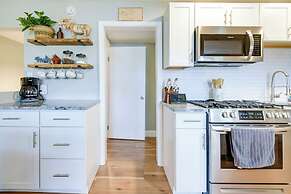 Gilmanton Vacation Rental w/ Kayaks - At Loon Pond