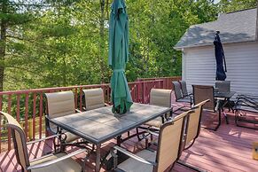 South Carolina Retreat w/ Fireplace & Lake Access!