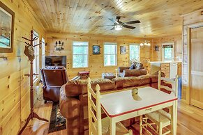 Pet-friendly Byrdstown Cabin w/ Fire Pit & Porch!