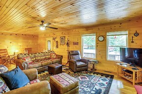 Pet-friendly Byrdstown Cabin w/ Fire Pit & Porch!