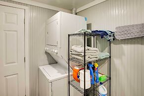 Byrdstown Cabin - w/ Fire Pit, Near Marina & Lake!