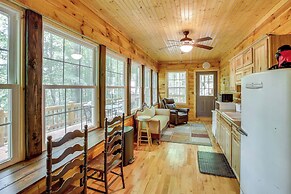 Byrdstown Cabin - w/ Fire Pit, Near Marina & Lake!