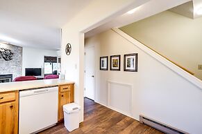 Bright Angel Fire Resort Condo: Walk to Ski Lift
