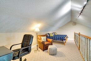 Cozy Tennessee Lake House w/ Grill & Fire Pit!