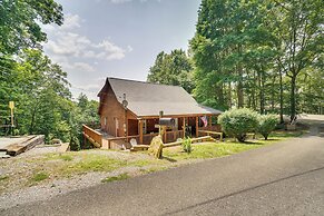 Cozy Tennessee Lake House w/ Grill & Fire Pit!
