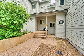 Half Mi to Angel Fire Resort: Townhome w/ Grill!