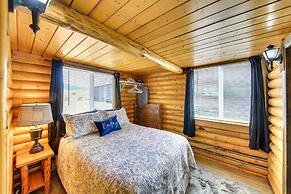 Cozy Farm Cabin - 9 Mi to Trout Creek!