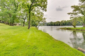 Waterfront Getaway w/ Patio on the White River!