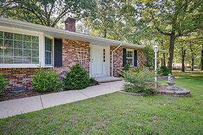 Cozy Cranfield Cottage ~ 2 Mi to Norfork Lake!