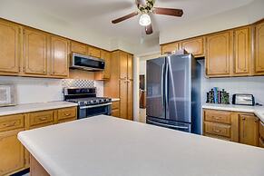 Cozy Cranfield Cottage ~ 2 Mi to Norfork Lake!