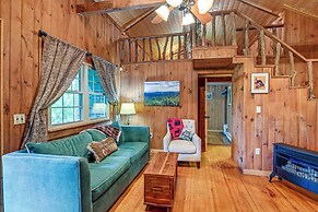 Historic Sapphire Cabin w/ Porch, Updated Interior