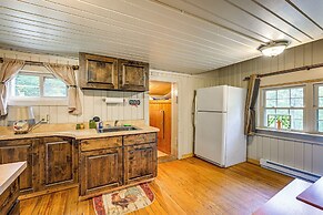 Historic Sapphire Cabin w/ Porch, Updated Interior