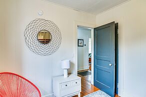 Charming Abode ~ 2 Mi to Mississippi State Campus!