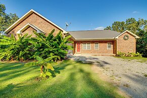 Spacious Home Near Norfork Lake w/ Wraparound Deck
