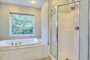 Spacious Home Near Norfork Lake w/ Wraparound Deck