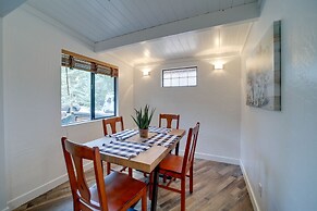 Hike, Golf & Fish: Cozy Retreat in Munds Park!