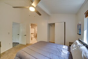 Hike, Golf & Fish: Cozy Retreat in Munds Park!