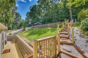 Lakefront Fair Play Vacation Rental, Pets Welcome!