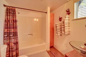 Pet-friendly Arizona Cabin - Fire Pit, Near Skiing