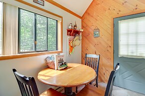 Lake Access & Decks: Pet-friendly Poconos Cabin!