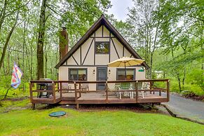 Pocono Lake Cabin - Walk to Arrowhead Lake!