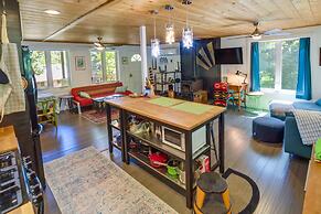 Strawberry Cabin Rental w/ Deck & Mountain Views!