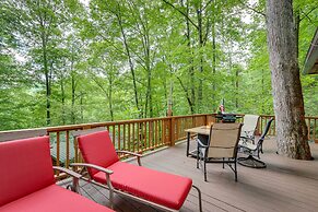 Remote Escape: Murphy Cozy Cabin in the Woods