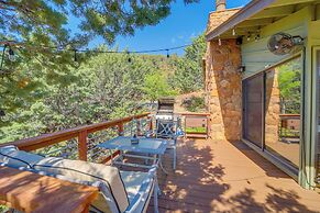 Hot Tub, Fire Pit & Deck: Chic Arizona Retreat