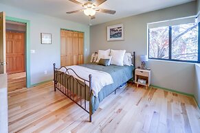 Hot Tub, Fire Pit & Deck: Chic Arizona Retreat