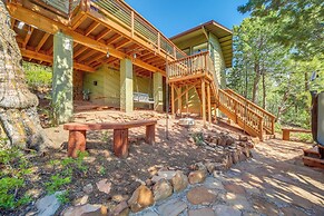 Hot Tub, Fire Pit & Deck: Chic Arizona Retreat