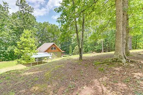 Pet-friendly Murphy Home: Grilling Deck + Fire Pit