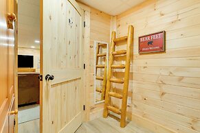 Secluded Murphy Vacation Rental w/ Private Hot Tub