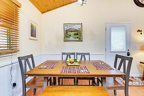 Quiet Murphy Hideaway w/ Decks & Outdoor Fireplace
